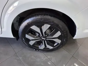 DACIA LOGAN 1.0 Eco-G 100CP Journey Plus MT6