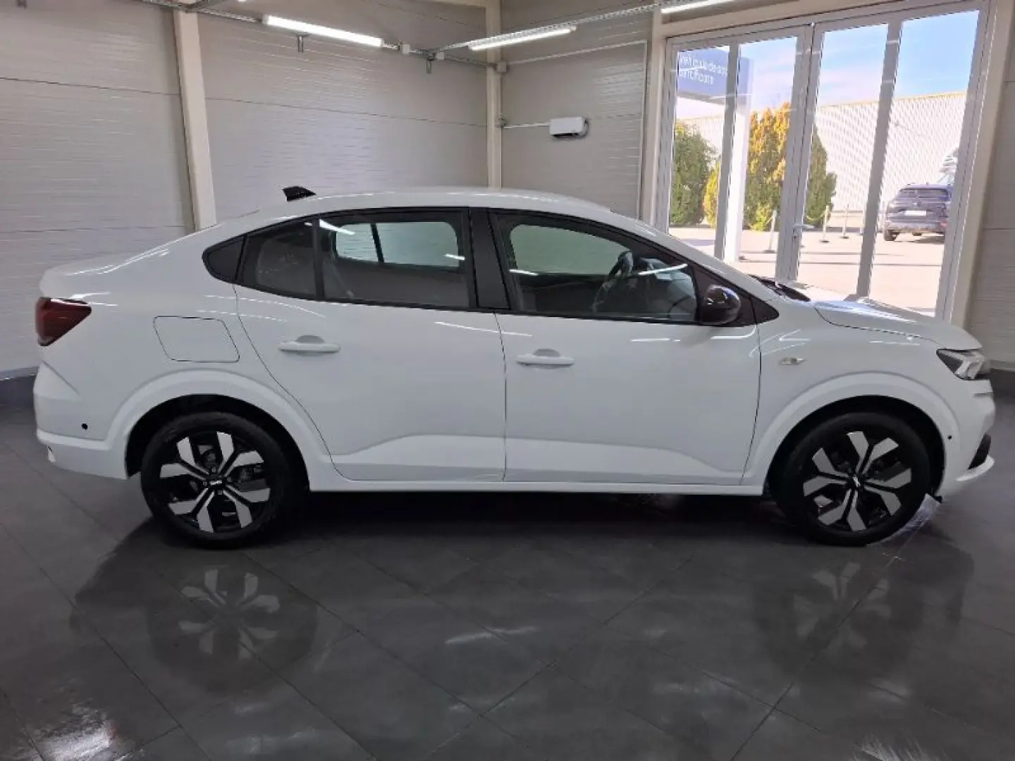 DACIA LOGAN 1.0 Eco-G 100CP Journey Plus MT6