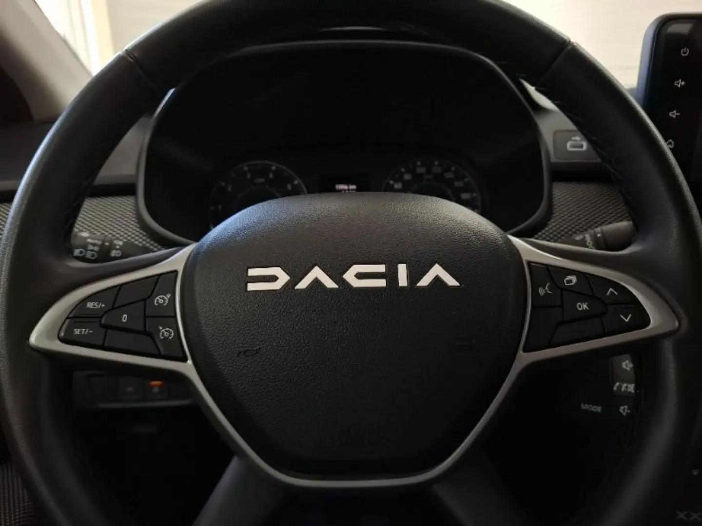 DACIA LOGAN 1.0 Eco-G 100CP Journey Plus MT6