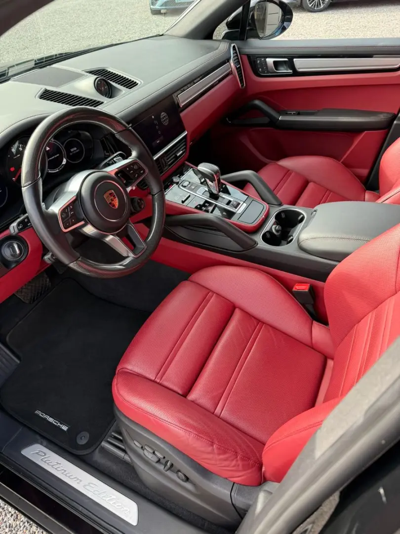 Cayenne Coupe Platinum Edition - PANORAMA  BOSE