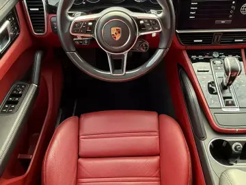 Cayenne Coupe Platinum Edition - PANORAMA  BOSE