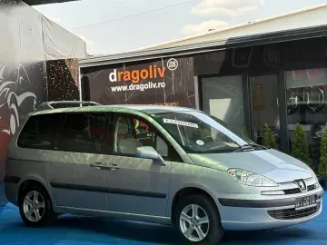 Peugeot 807
