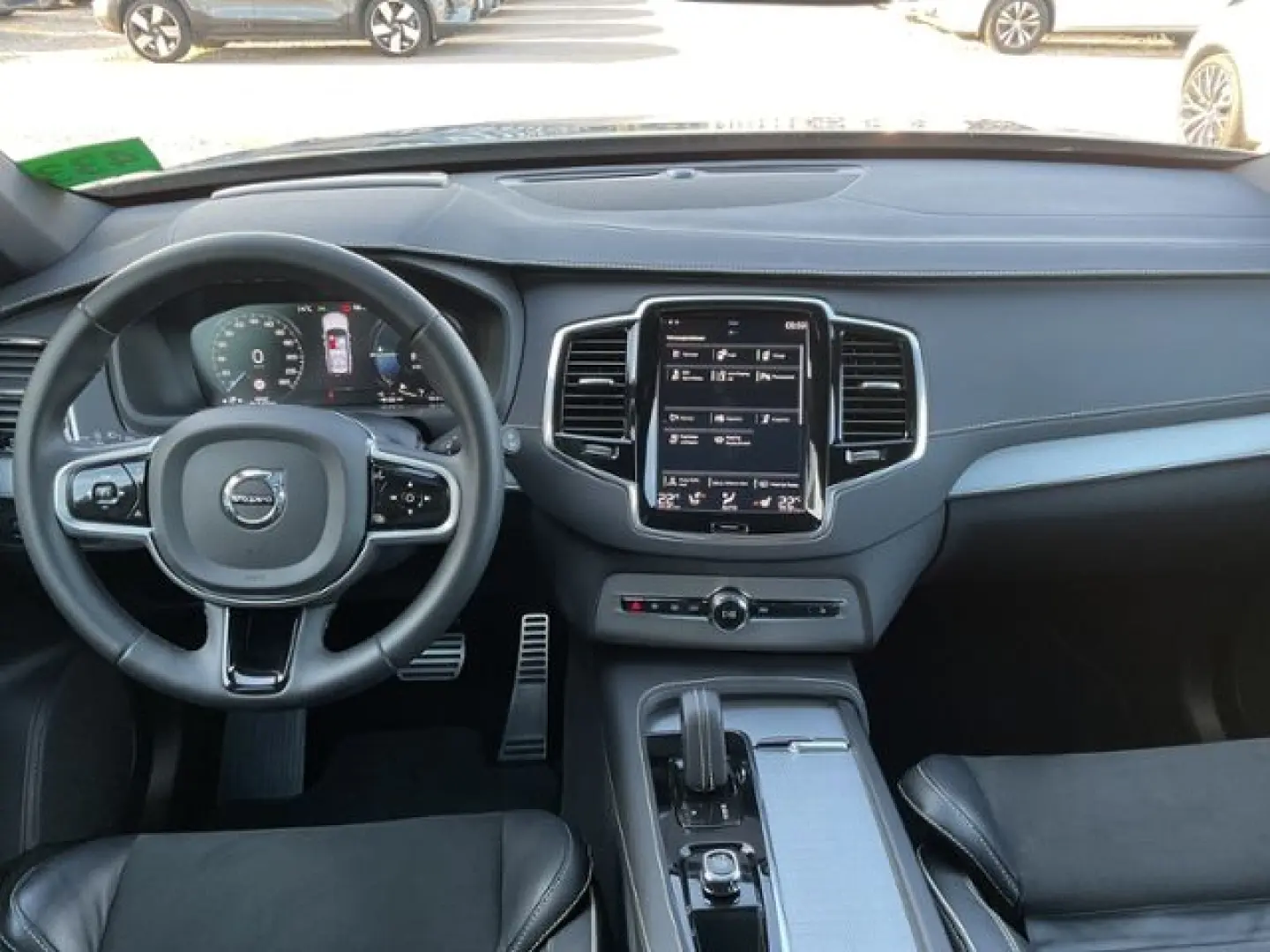 XC90 T8 R Design Plug-In AWD