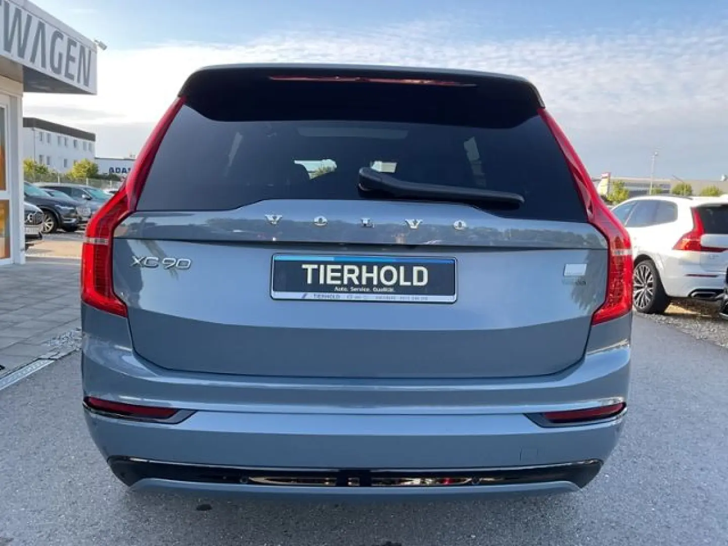 XC90 T8 R Design Plug-In AWD