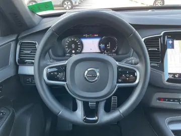 XC90 T8 R Design Plug-In AWD