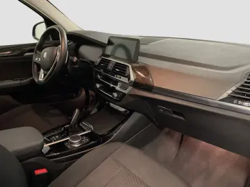 X3 xDrive30e LiveCockpitProf Kamera HiFi LED