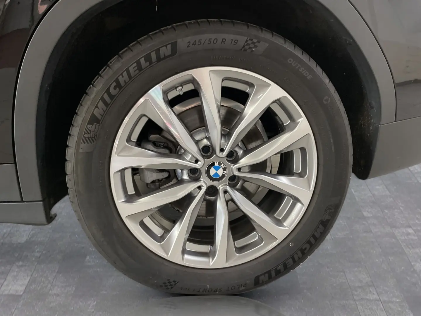 X3 xDrive30e LiveCockpitProf Kamera HiFi LED