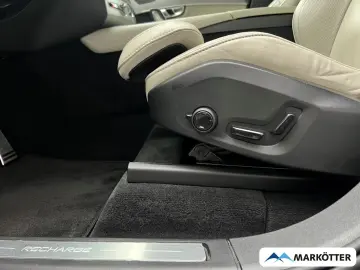 XC90 T8 AWD Recharge R-Design Edition