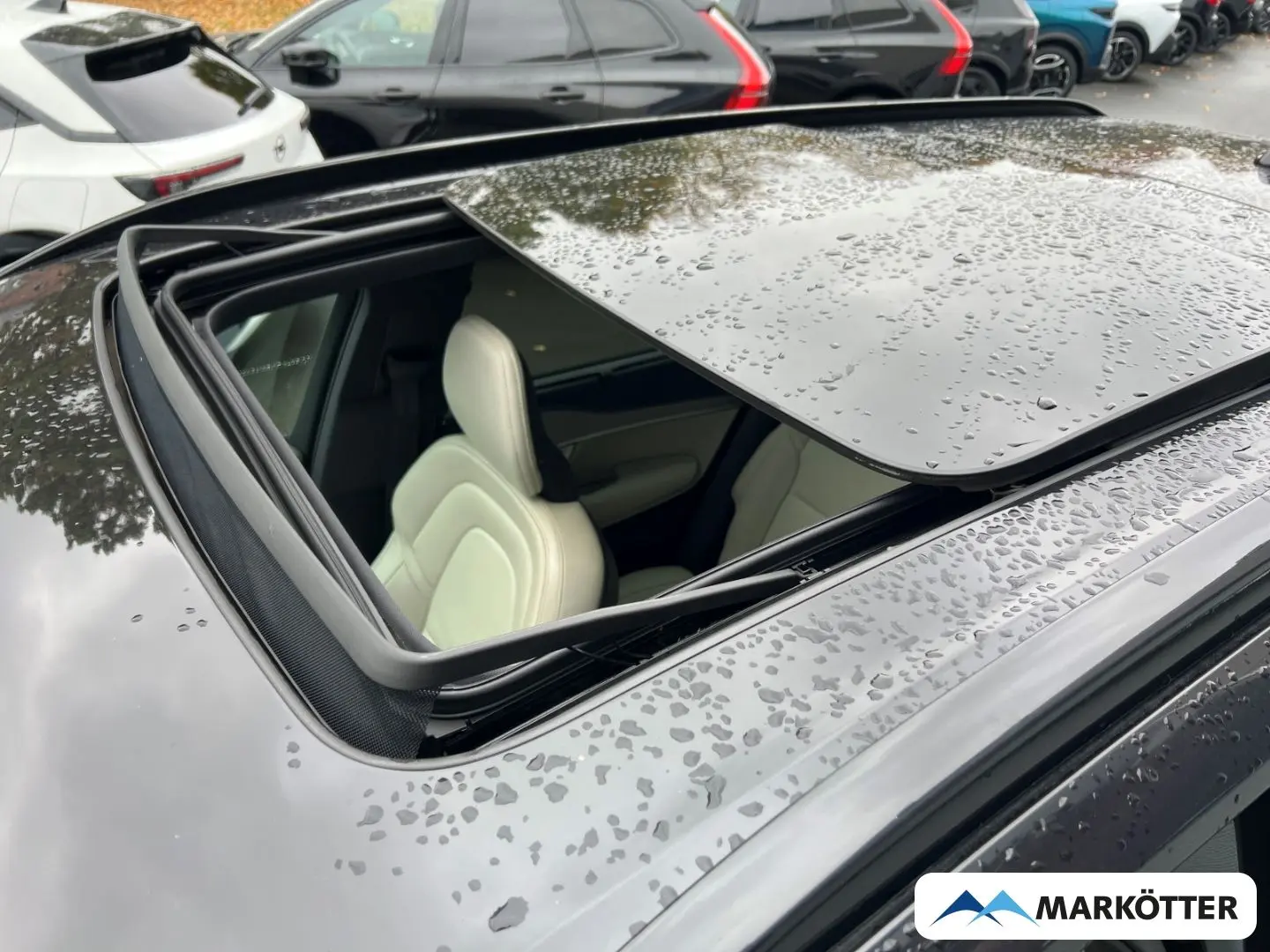 XC90 T8 AWD Recharge R-Design Edition