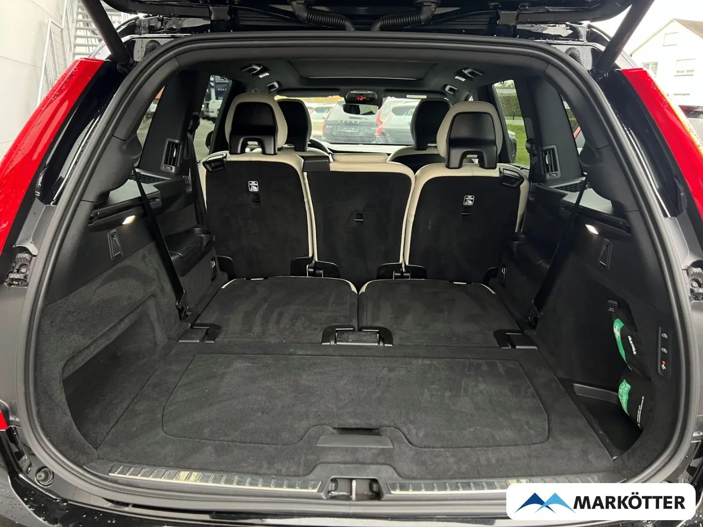 XC90 T8 AWD Recharge R-Design Edition