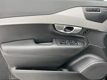XC90 B5 D AWD Plus Bright