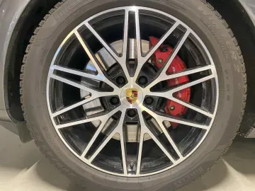 Cayenne S Coupe   SportDesign Paket   HA-Lenkung