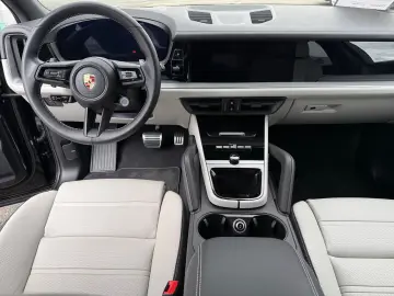 Cayenne S HD-Matrix; Head -Up; Panorama