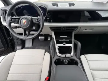 Cayenne S HD-Matrix; Head -Up; Panorama