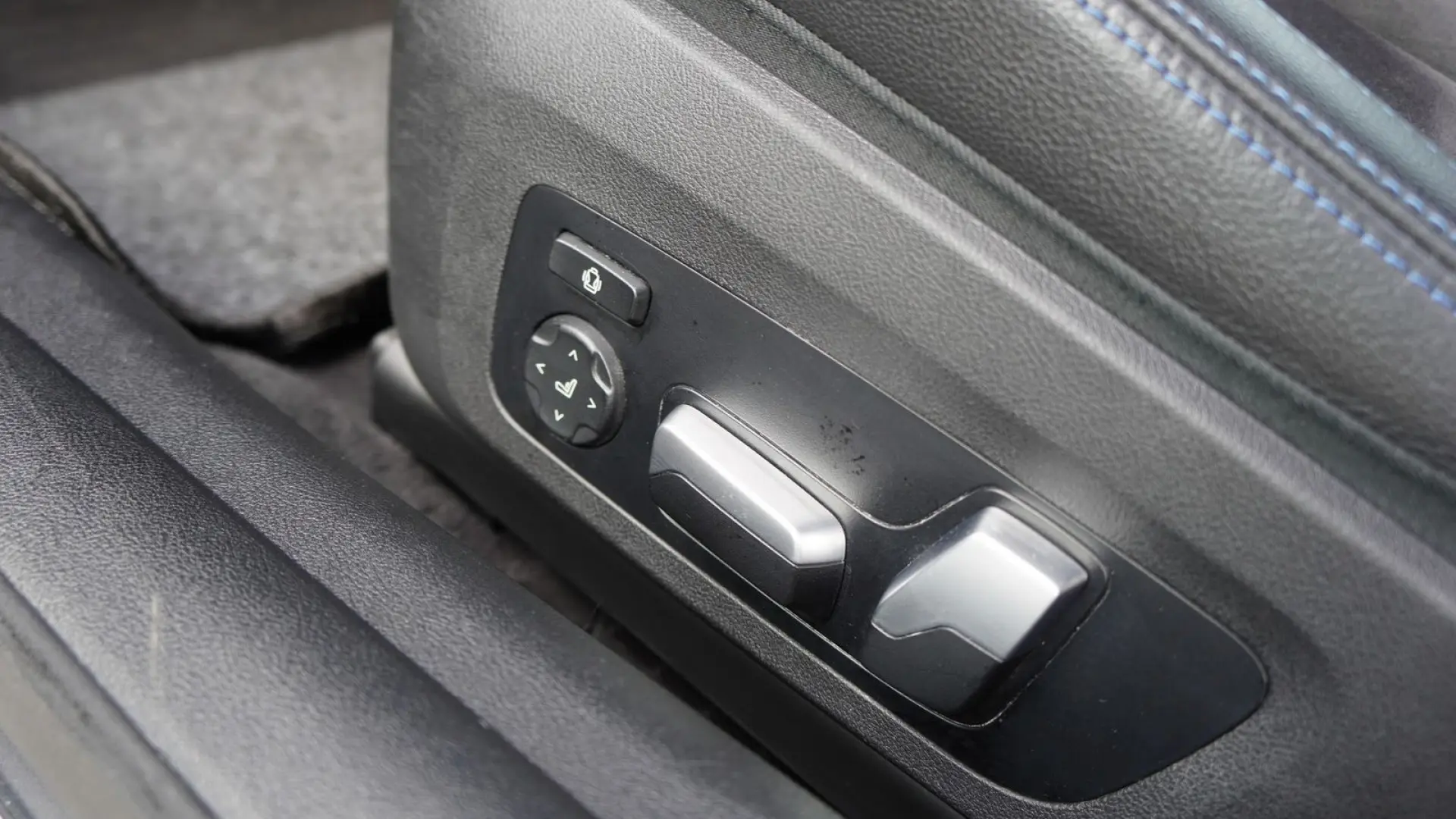 420i Coupe M Sport Aut. LED Navi Kamera