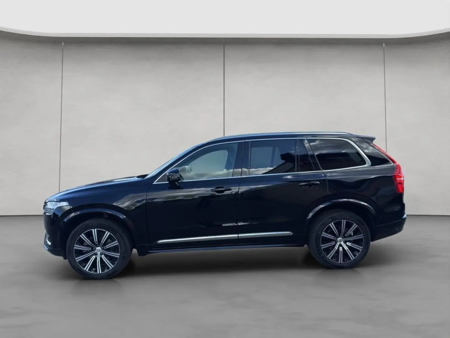 XC90 B5 AWD Plus-Bright