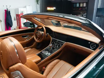 Bentley Continental GTC