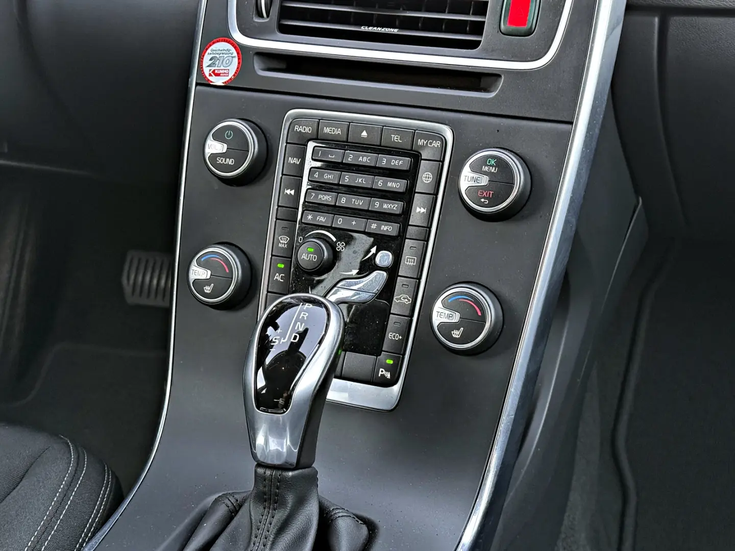 Volvo V60 2.0 D4 Business Edition