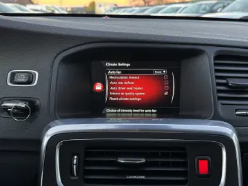 Volvo V60 2.0 D4 Business Edition