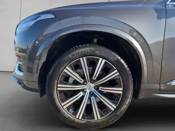 XC90 B5 AWD Plus-Bright