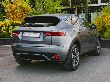Jaguar E-Pace R-Dynamic SE 2.0D 204 CP AWD