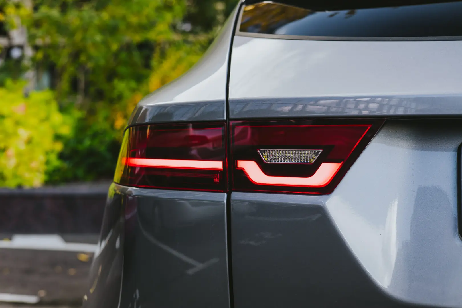 Jaguar E-Pace R-Dynamic SE 2.0D 204 CP AWD