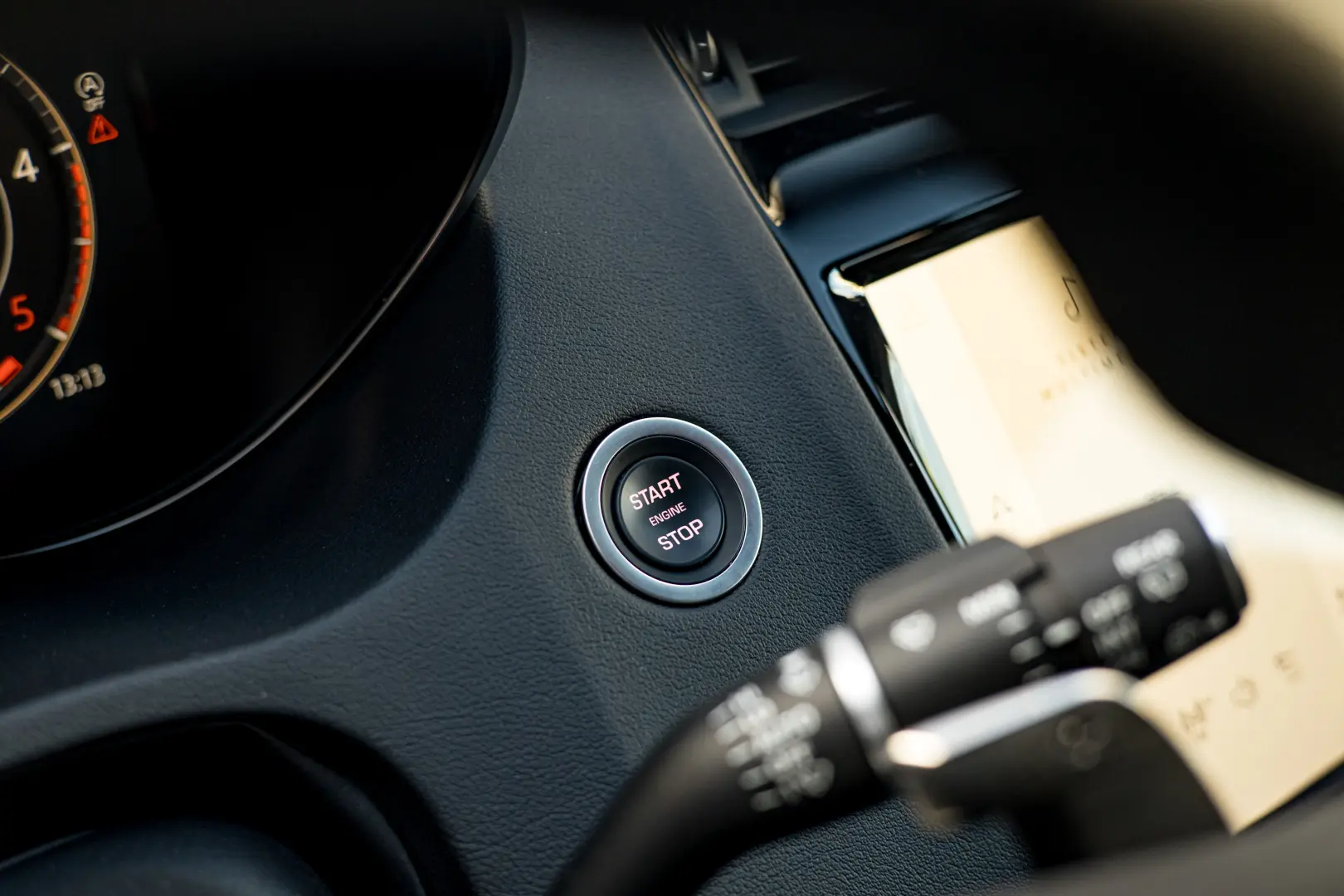 Jaguar E-Pace R-Dynamic SE 2.0D 204 CP AWD