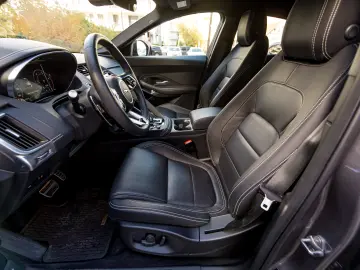 Jaguar E-Pace R-Dynamic SE 2.0D 204 CP AWD