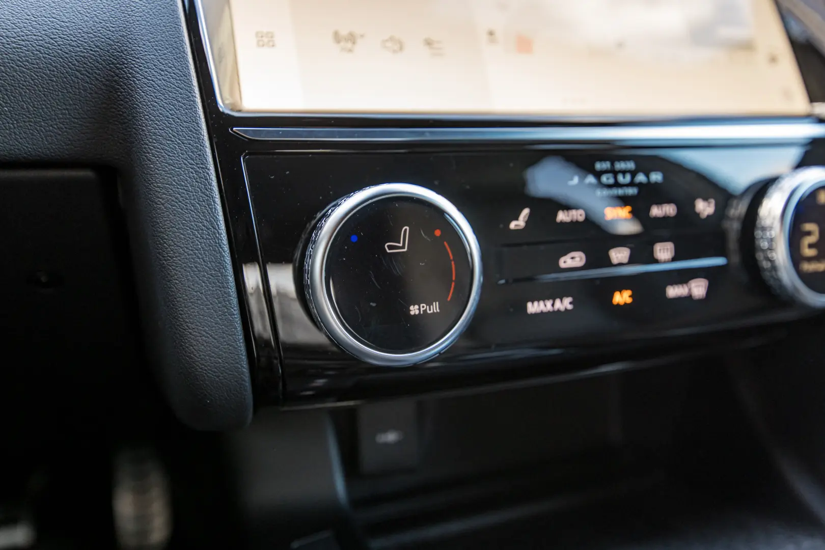 Jaguar E-Pace R-Dynamic SE 2.0D 204 CP AWD