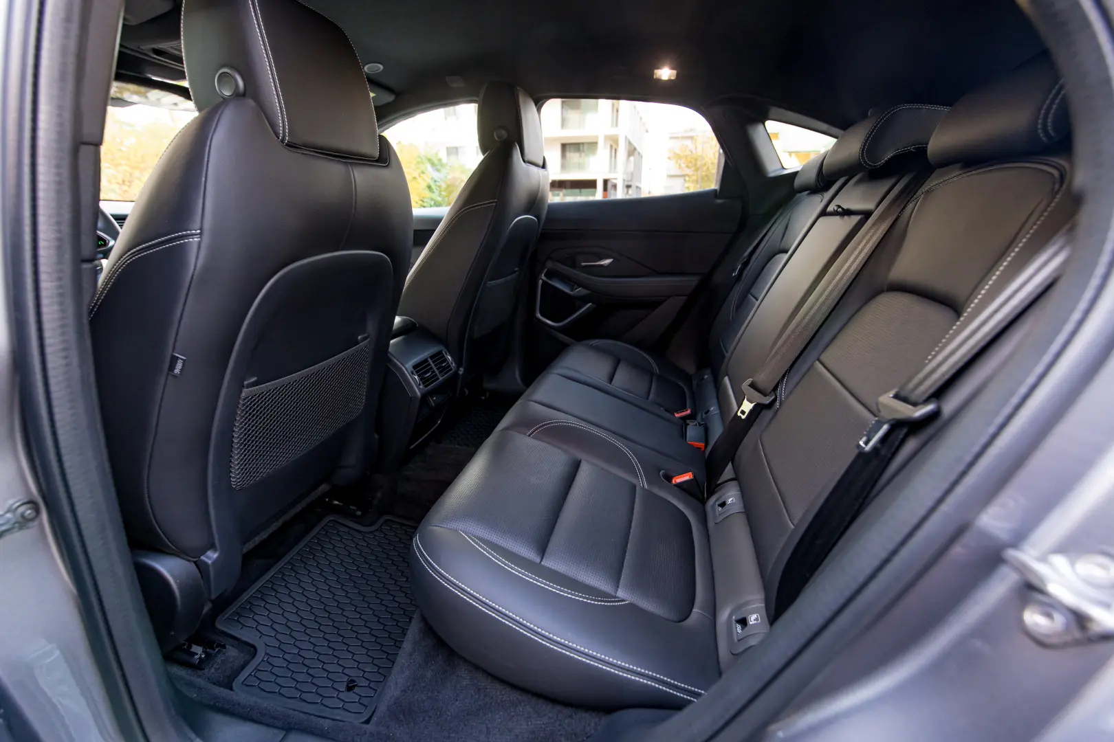 Jaguar E-Pace R-Dynamic SE 2.0D 204 CP AWD