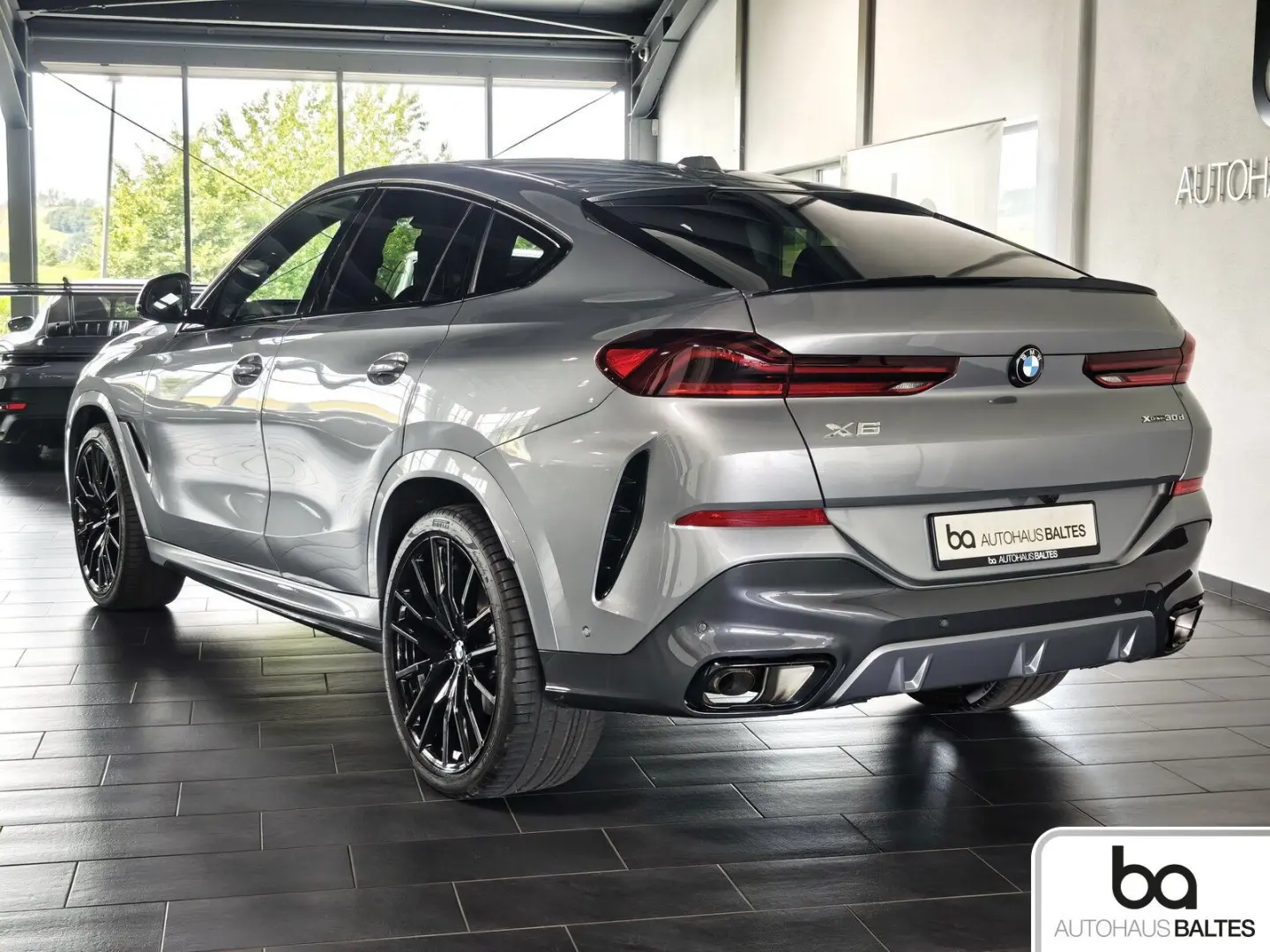 X6 30d xDrive M Sport Pro 22  Pano HK Luft 4Z AH