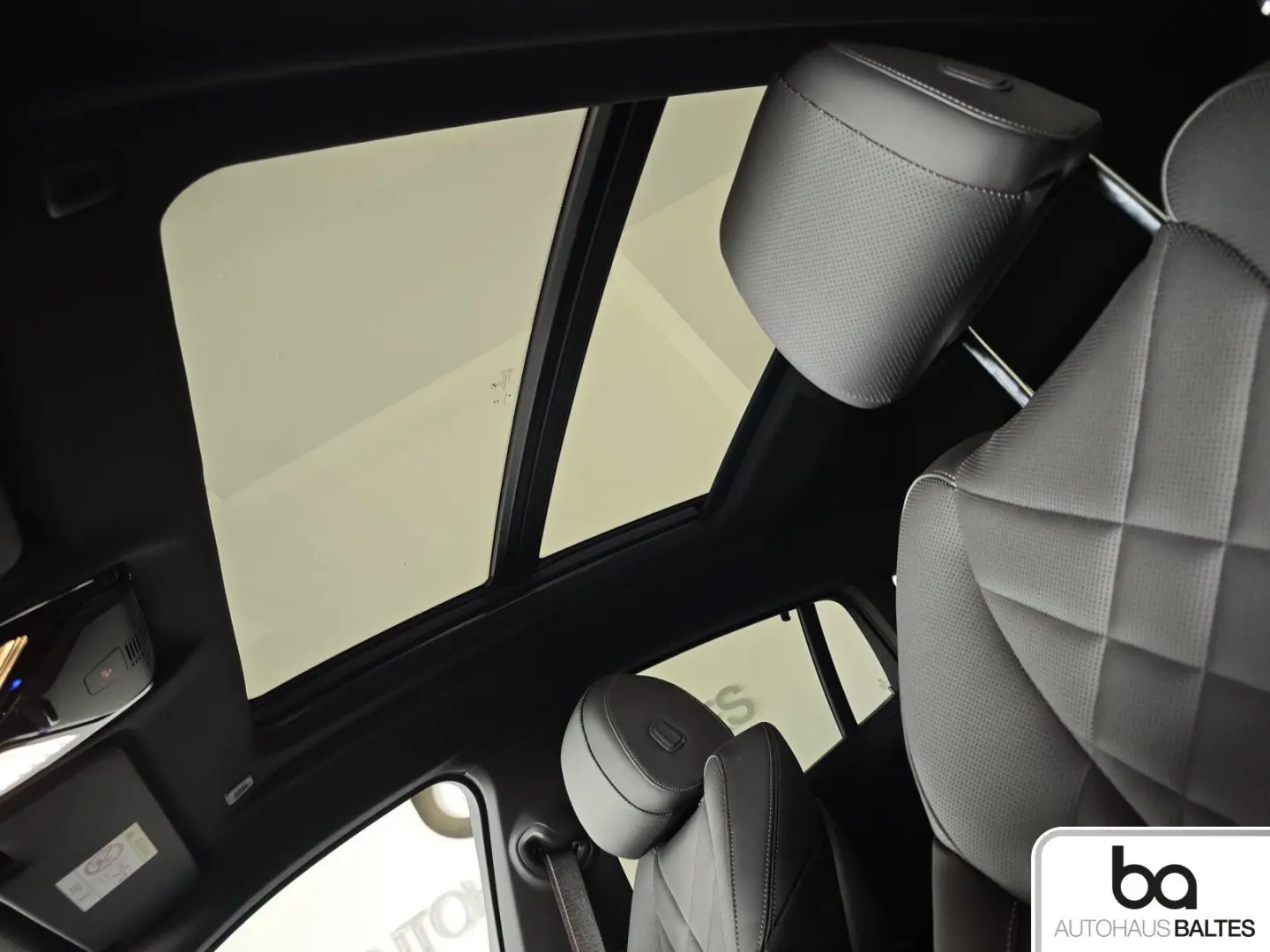 X6 30d xDrive M Sport Pro 22  Pano HK Luft 4Z AH