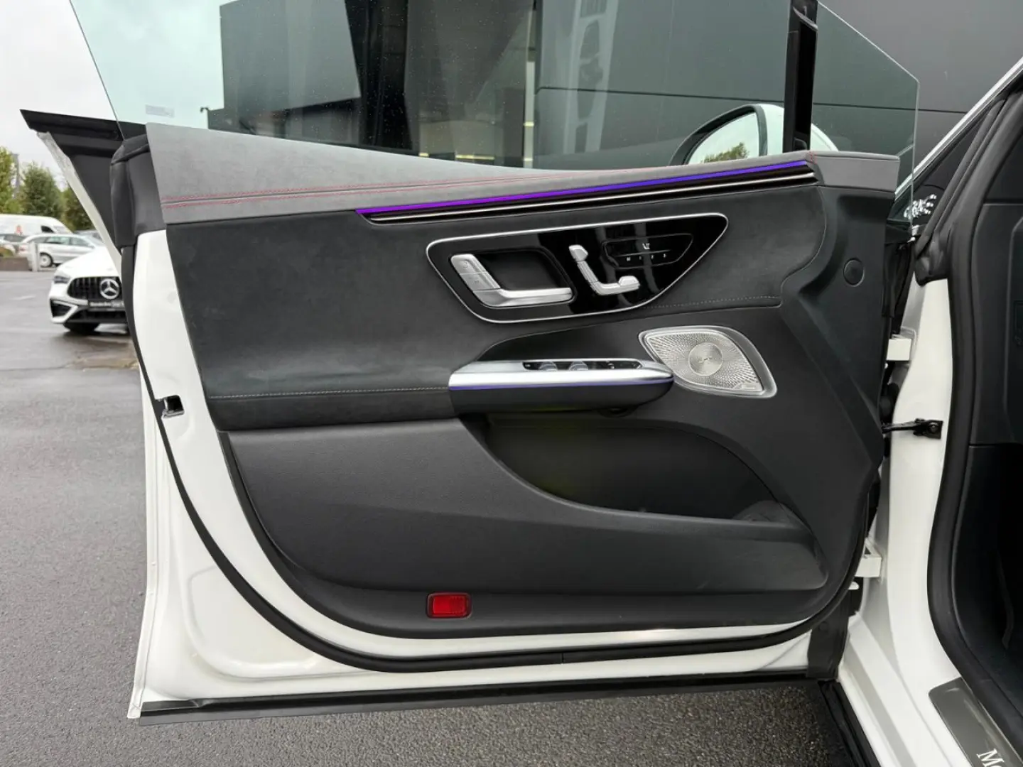 EQE 300 AMG Pano HA-Lenkung Distronic Burmester