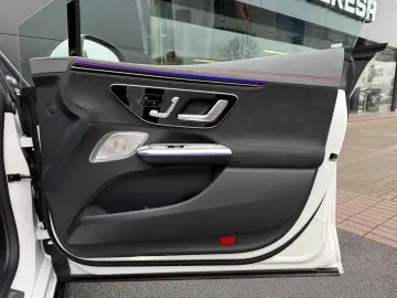 EQE 300 AMG Pano HA-Lenkung Distronic Burmester