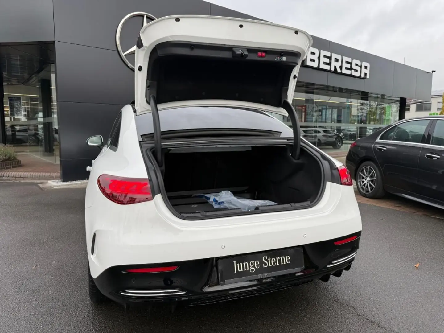 EQE 300 AMG Pano HA-Lenkung Distronic Burmester