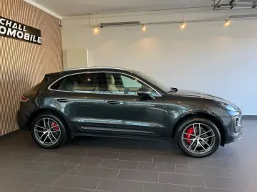 Macan S PDLS  SOUND PANO AHK CAM LED ASSIS 20