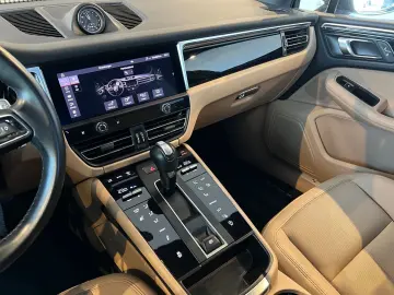 Macan S PDLS  SOUND PANO AHK CAM LED ASSIS 20