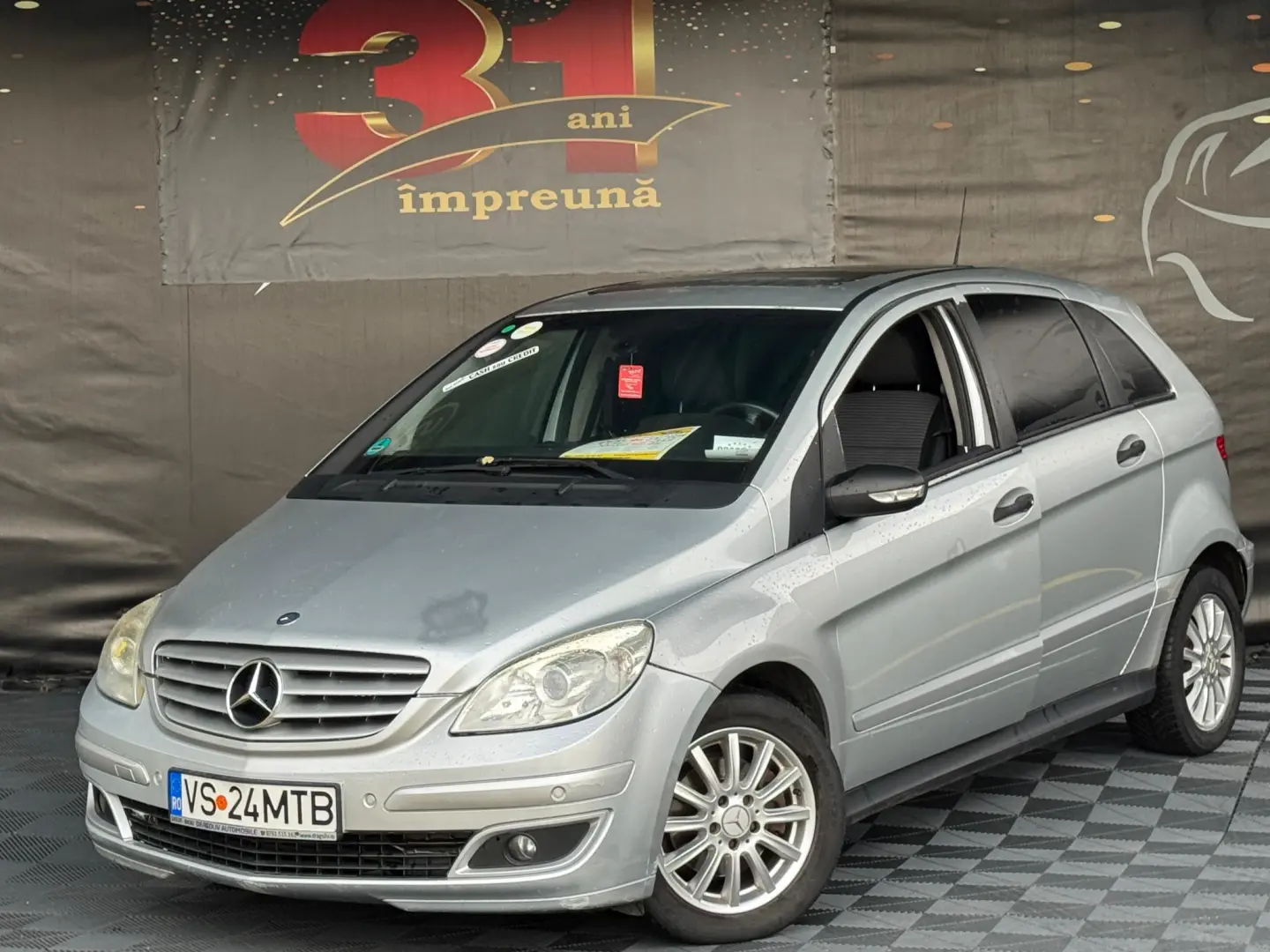 Mercedes-Benz B