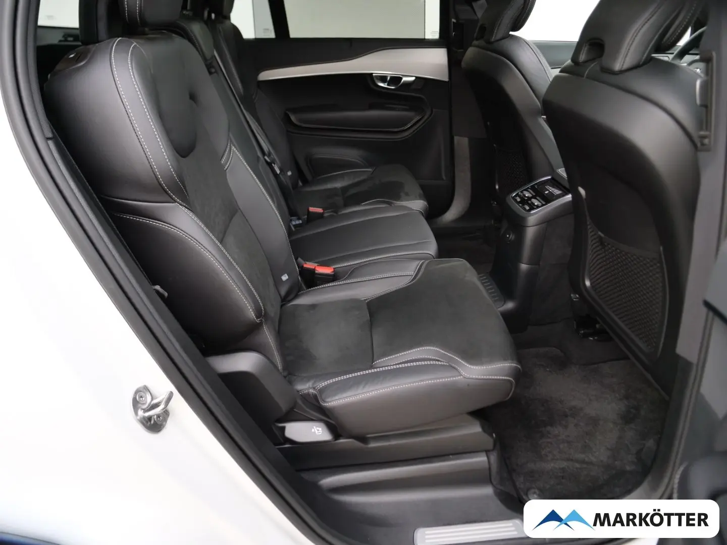 XC90 T8 Recharge AWD R-Design Edition