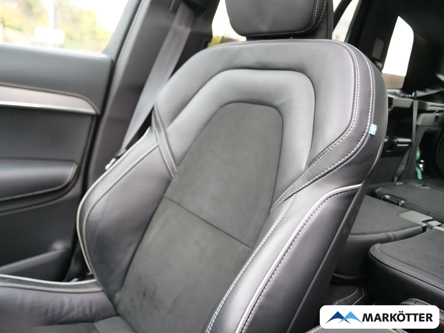 XC90 T8 Recharge AWD R-Design Edition