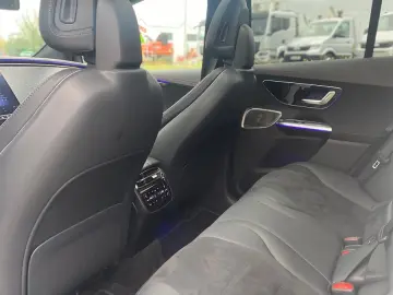 EQE SUV 300 AMG Night Airmatic Pano Burmester