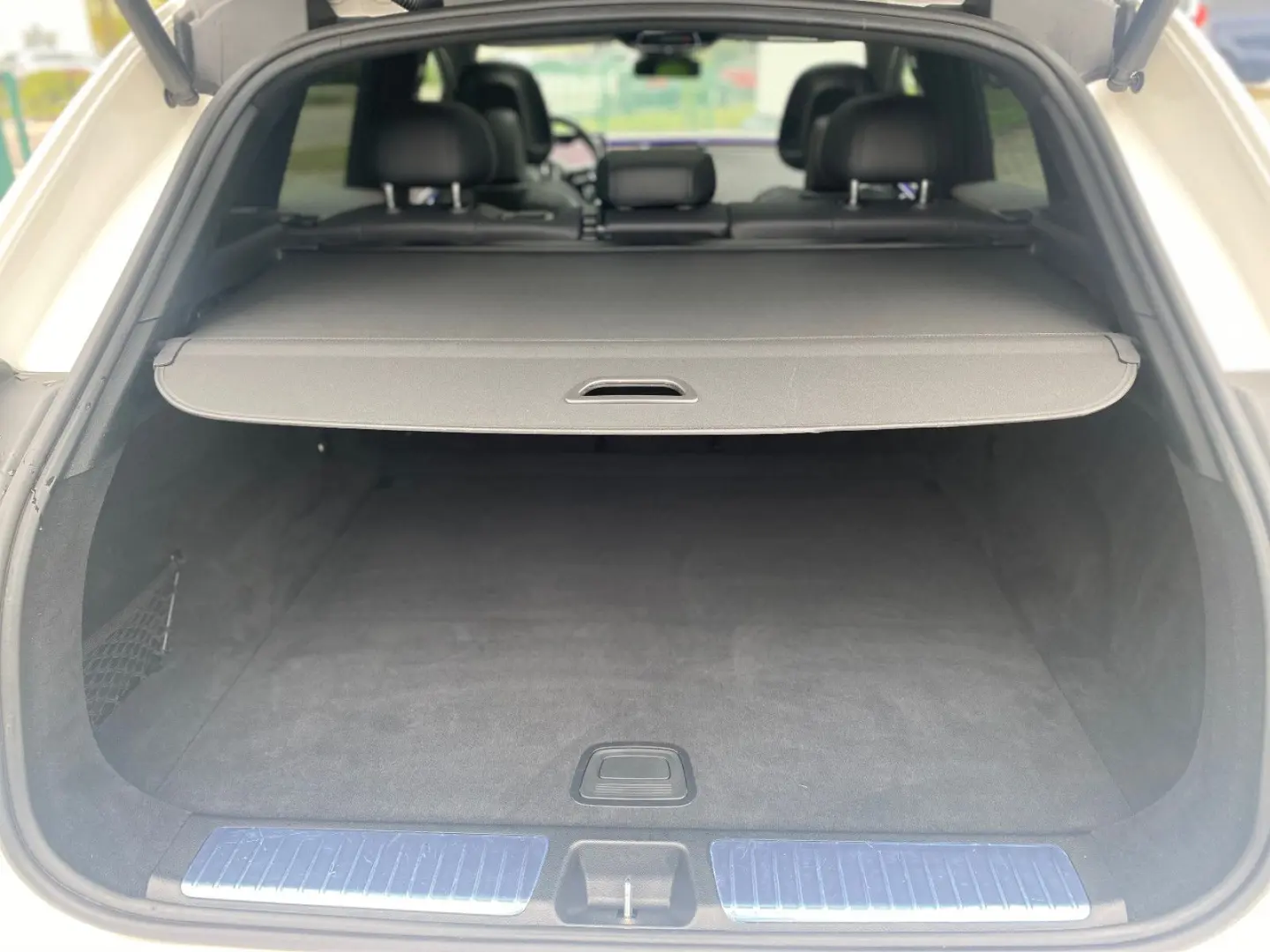 EQE SUV 300 AMG Night Airmatic Pano Burmester