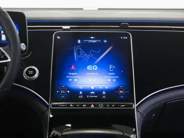 EQS 450 SUV   Electric Art Pano Airmatic MEMORY