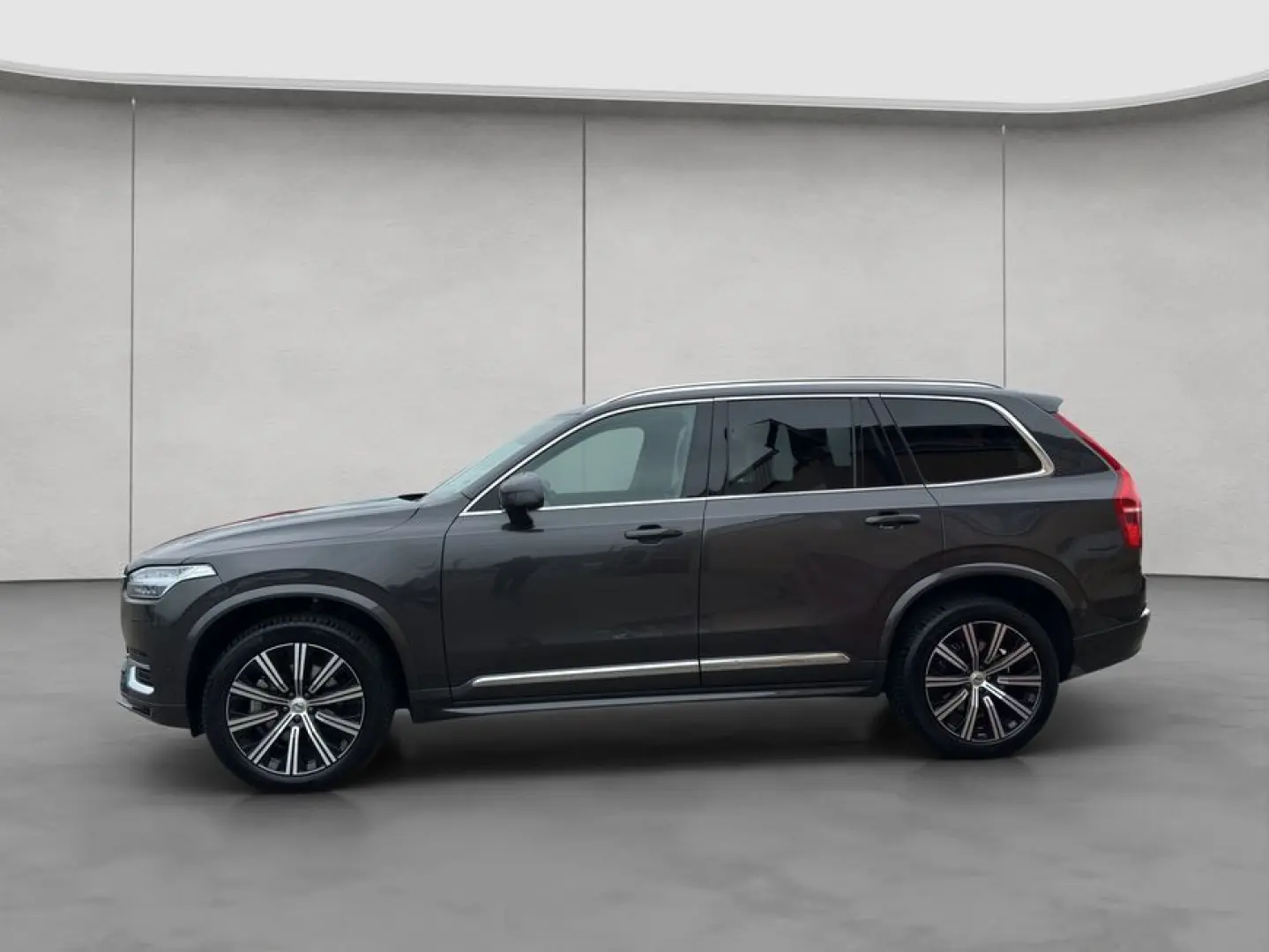 XC90 B5 AWD Plus-Bright
