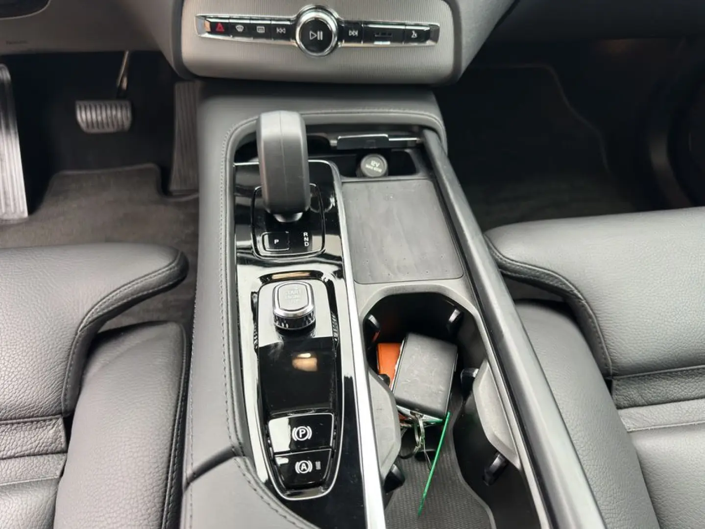 XC90 B5 AWD Plus-Bright