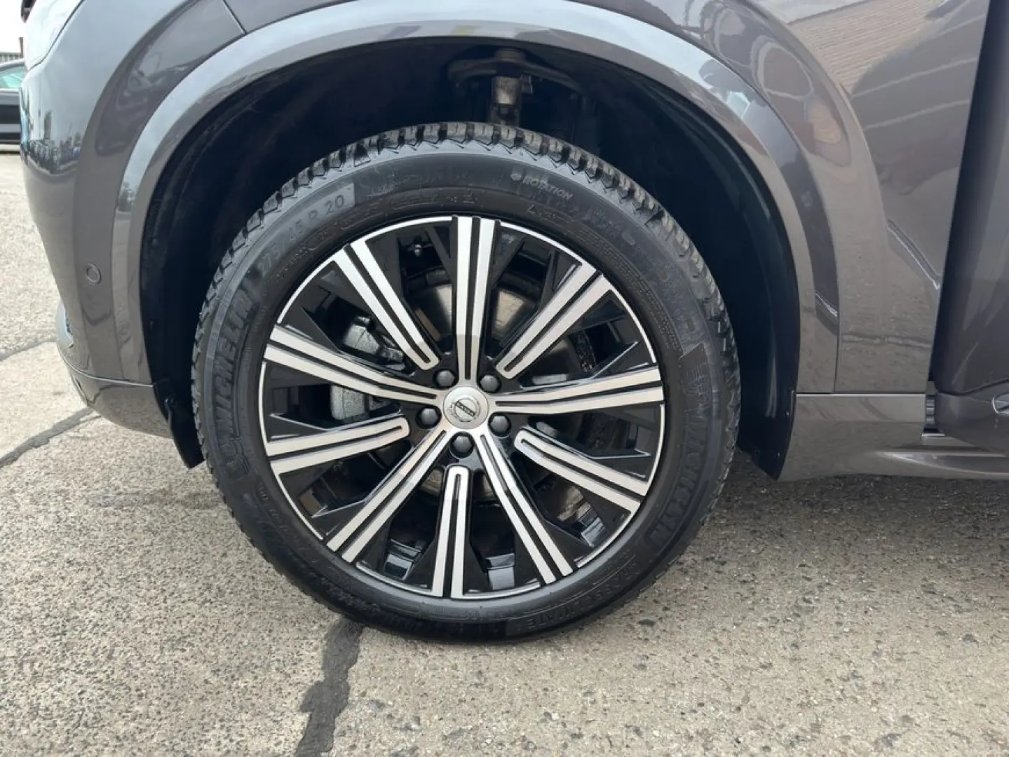 XC90 B5 AWD Plus-Bright