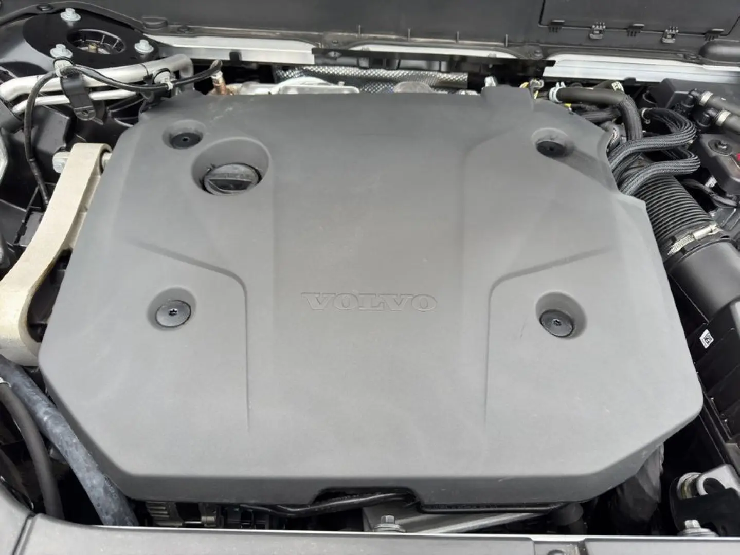 XC90 B5 AWD Plus-Bright