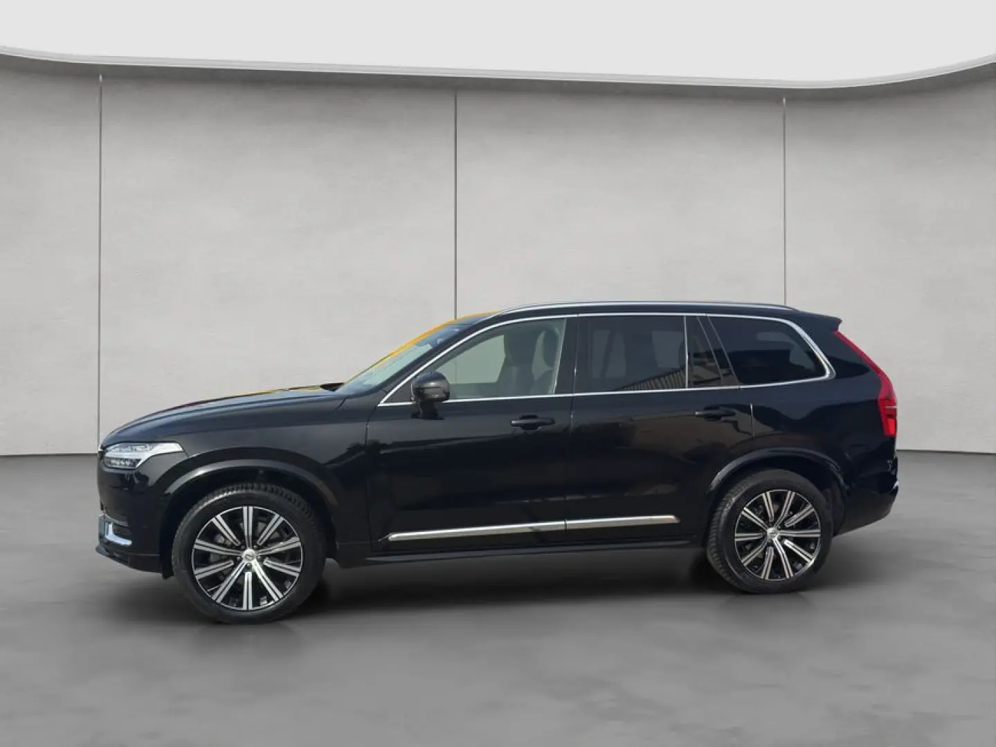 XC90 B5 AWD Plus-Bright