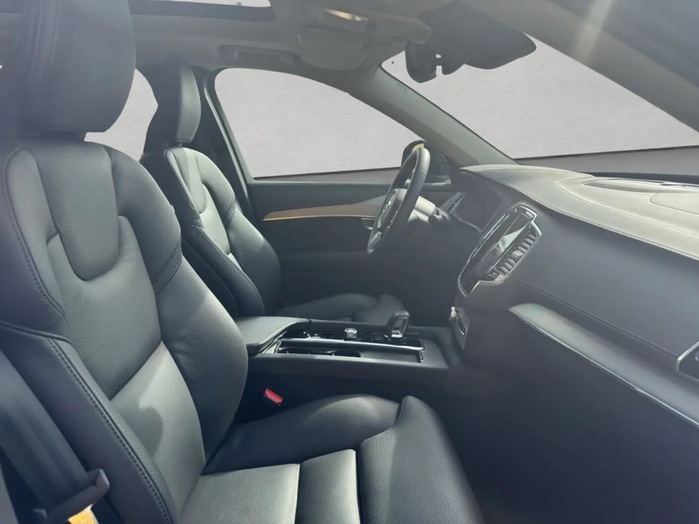 XC90 B5 AWD Plus-Bright