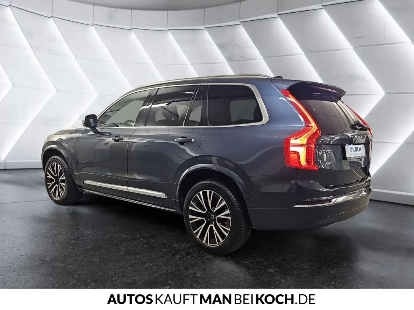 XC90 T8 Recharge AWD Plus Bright